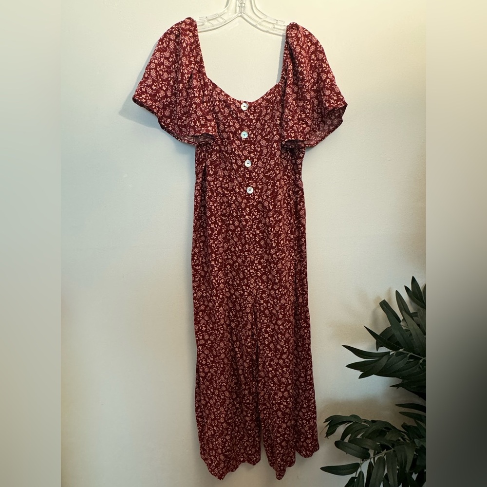 Flutter sleeves floral romper